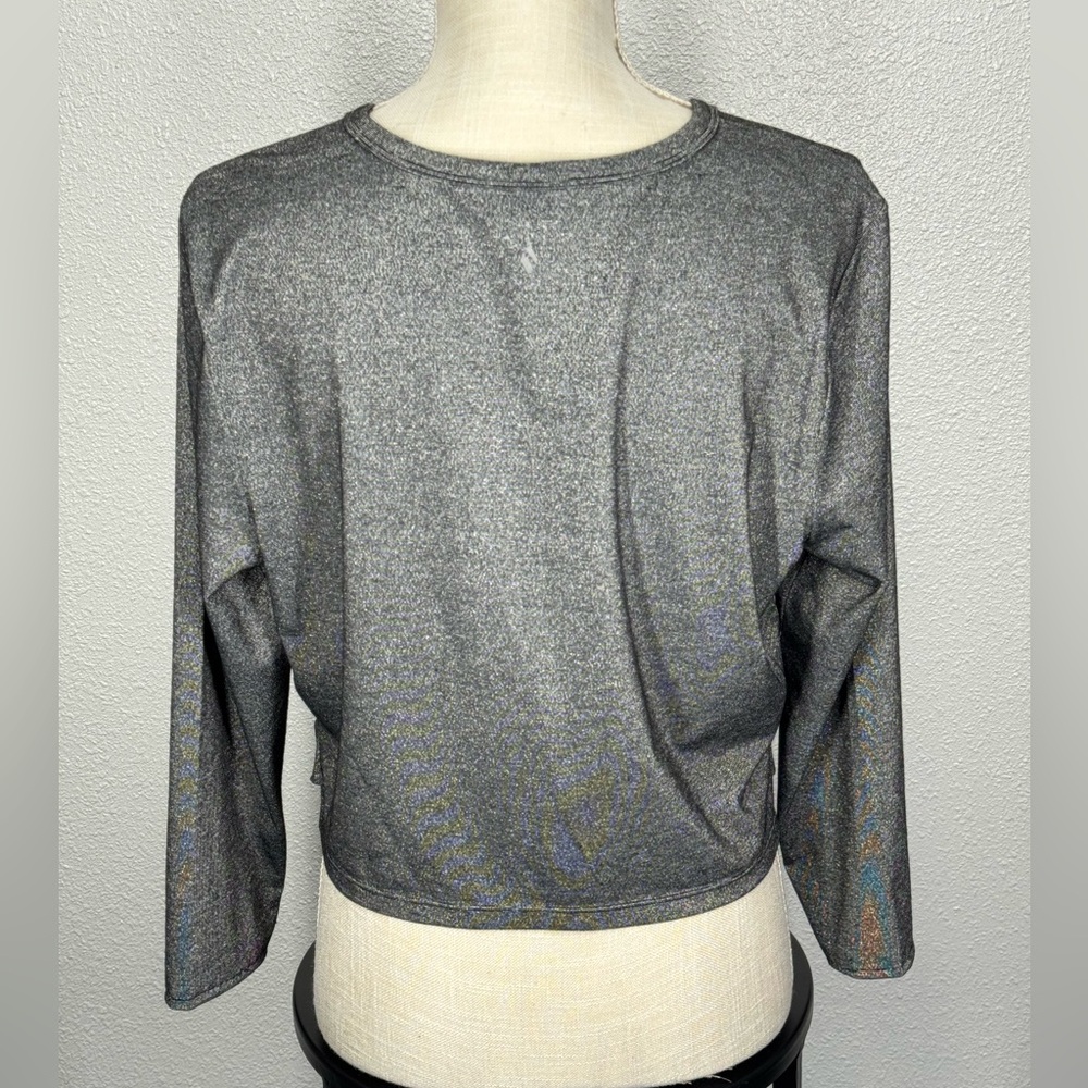 Skechers Metallic Silver Crop Semi Sheer Top 3/4 Sleeve XL - Picture 2 of 5